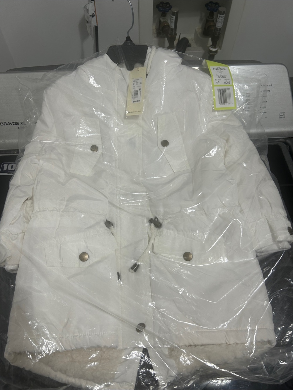 Girls size 4/5 new nwt winter coat ivory white puffer style Sherpa lined & hood